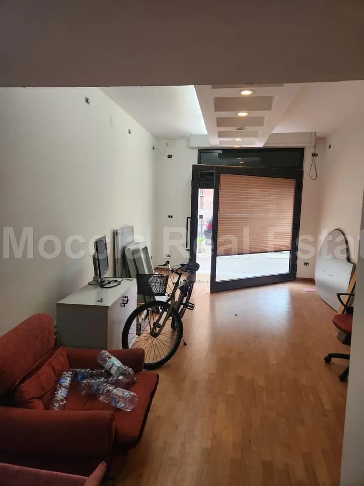 via tanucci - foto 1