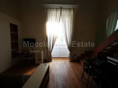 via cesare battisti - foto 7