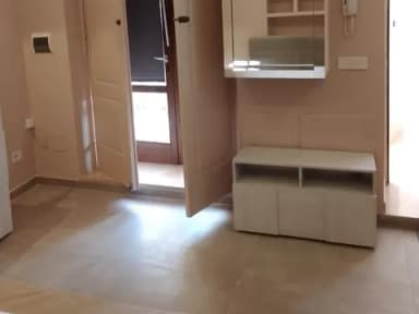 Ristrutturato e moderno miniappartamento in centro (CI) - foto 9