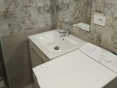 Ristrutturato e moderno miniappartamento in centro (CI) - foto 15
