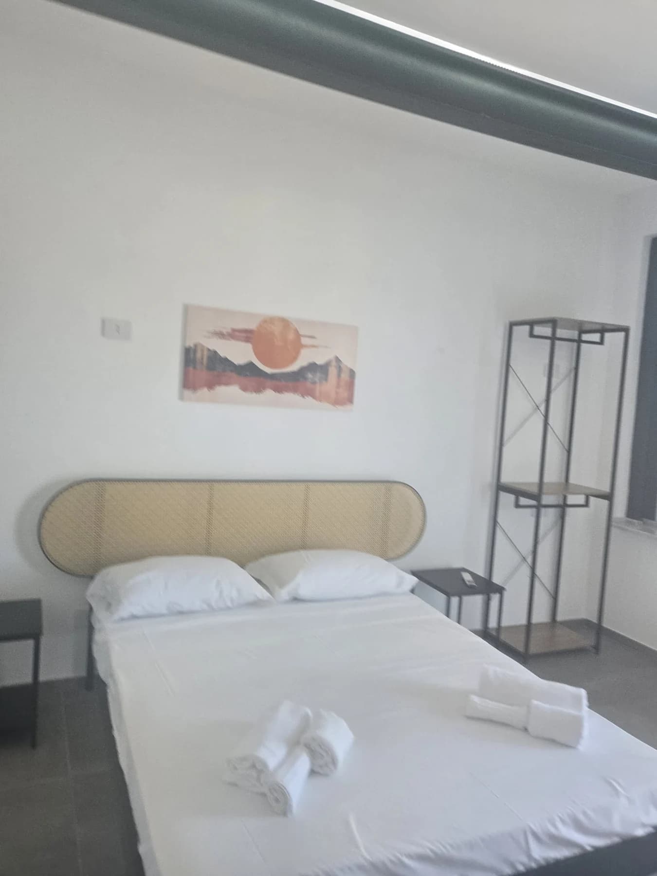 Caserta Centro Via Renella Ampio Monolocale Arredato Nuovo e Moderno - foto 5