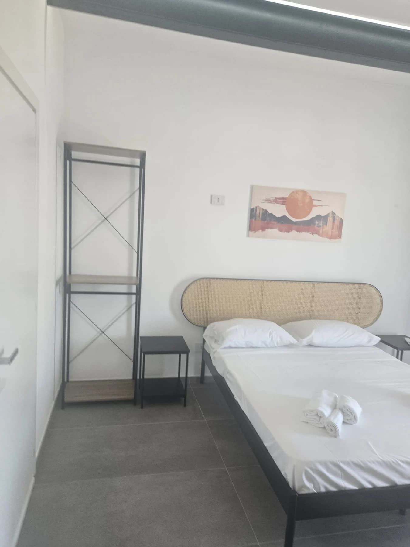 Caserta Centro Via Renella Ampio Monolocale Arredato Nuovo e Moderno - foto 9