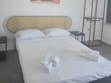 Caserta Centro Via Renella Ampio Monolocale Arredato Nuovo e Moderno - foto 5