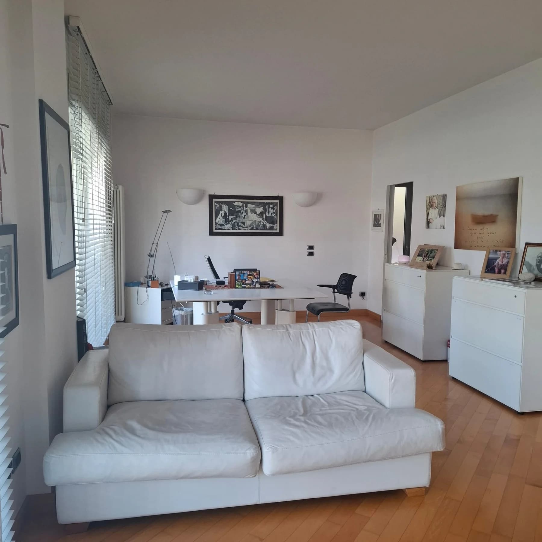 AMPIA CAMERA DOPPIA USO UFFICIO ARREDATA CENTRO VIA BOTTICELLI - foto 7