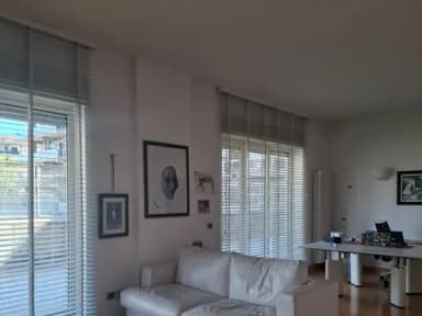 AMPIA CAMERA DOPPIA USO UFFICIO ARREDATA CENTRO VIA BOTTICELLI - foto 3
