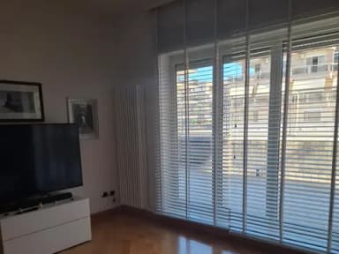 AMPIA CAMERA DOPPIA USO UFFICIO ARREDATA CENTRO VIA BOTTICELLI - foto 15