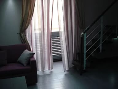 Duplex Arredato Nuovo con posto auto in Centro Citta' - foto 5
