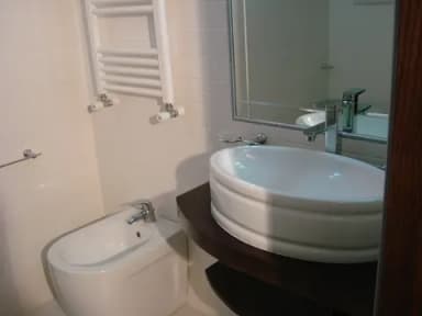 Duplex Arredato Nuovo con posto auto in Centro Citta' - foto 17