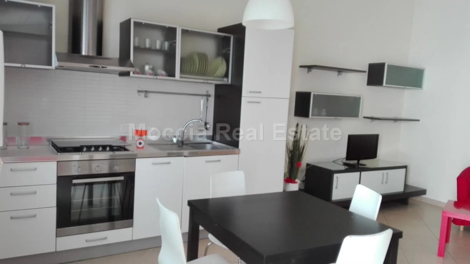 Bilocale Arredato Moderno con Posto auto zona Nord - foto 13