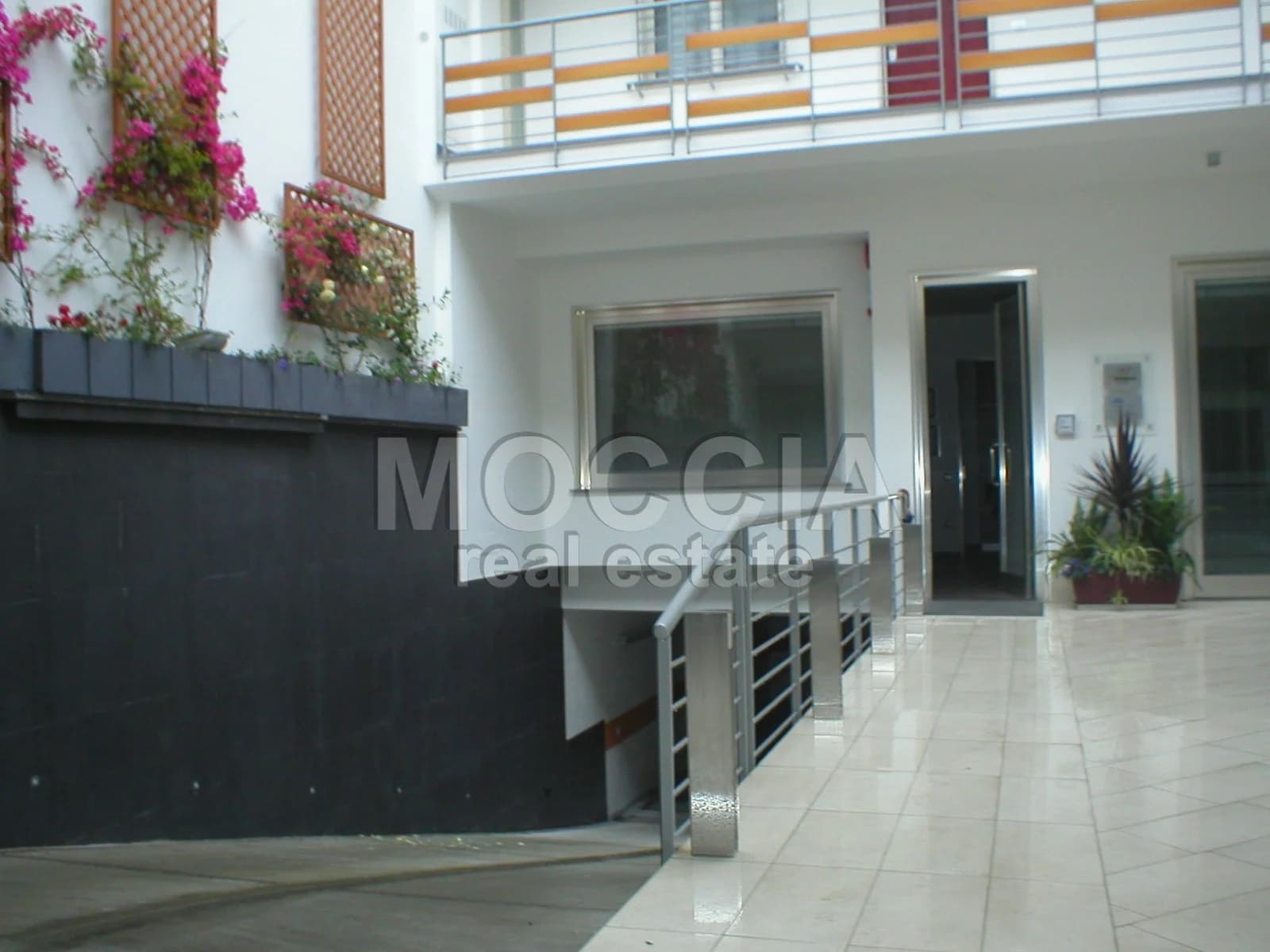 Bilocale Arredato Moderno con Posto auto zona Nord - foto 14