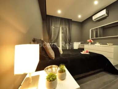 TRILO PRESTIGIOSO ARREDATO IN RESIDENCE CON POSTO AUTO ZONA REGGIA - foto 8