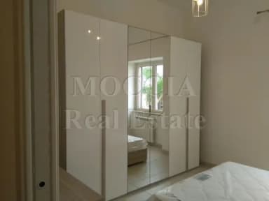 BILOCALE ARREDATO MODERNO IN RESIDENCE ZONA REGGIA - foto 1