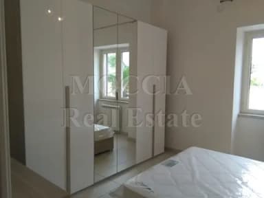 BILOCALE ARREDATO MODERNO IN RESIDENCE ZONA REGGIA - foto 15