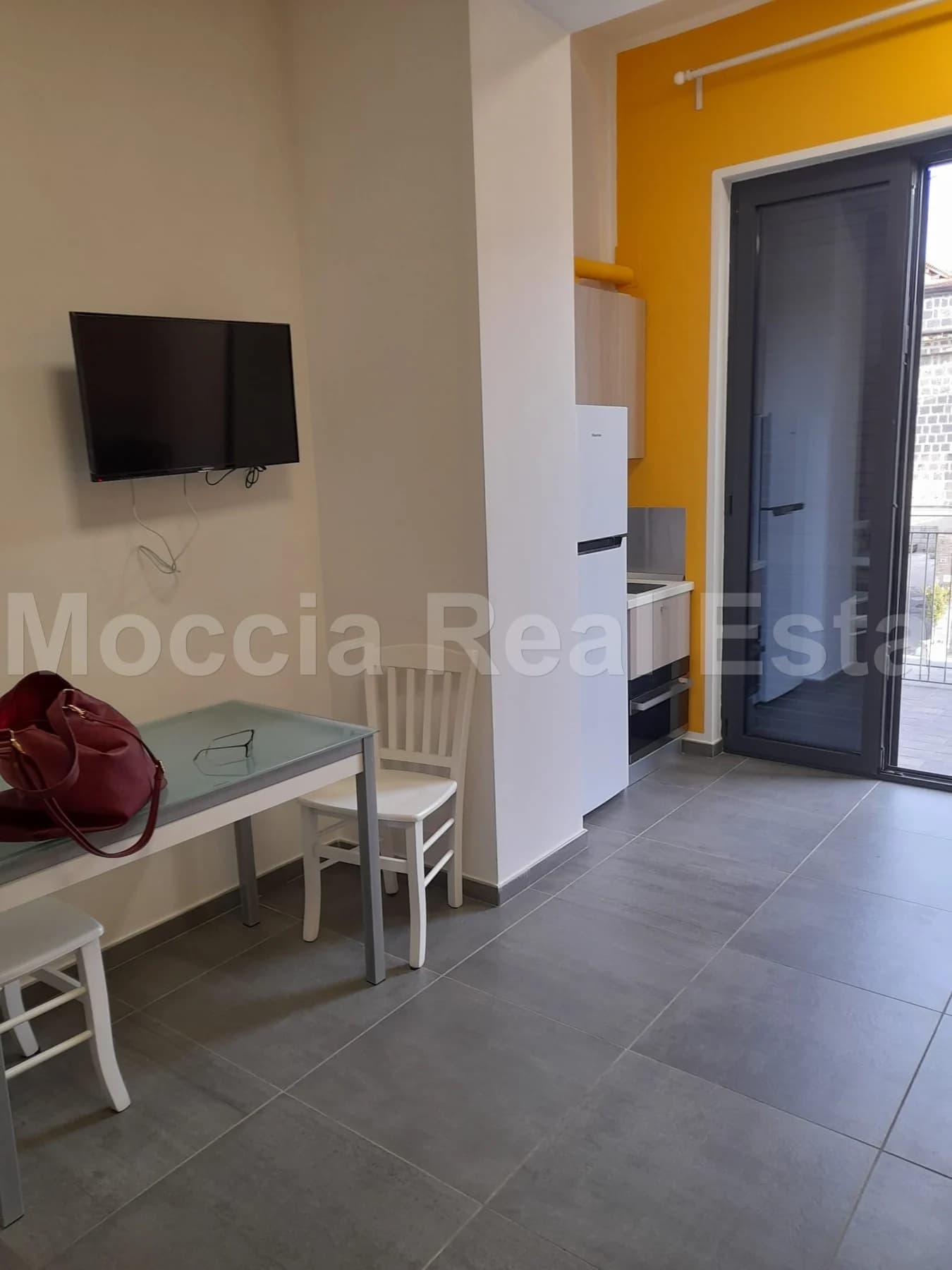 Bilocale Arredato tutto compreso zona Reggia - foto 21