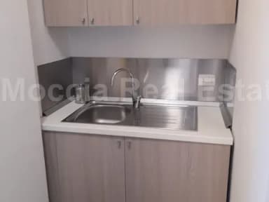 Bilocale Arredato tutto compreso zona Reggia - foto 9