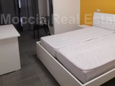 Bilocale Arredato tutto compreso zona Reggia - foto 5