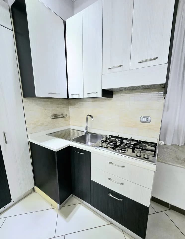 Duplex arredato in residence in Corso Trieste con Posto Auto - foto 1