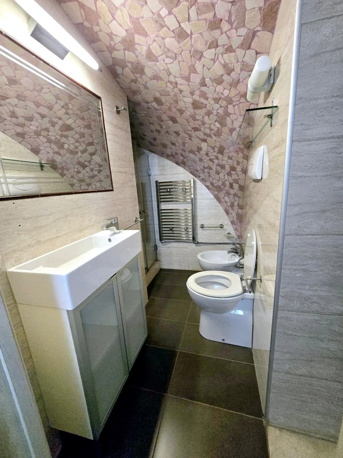 Duplex arredato in residence in Corso Trieste con Posto Auto - foto 5