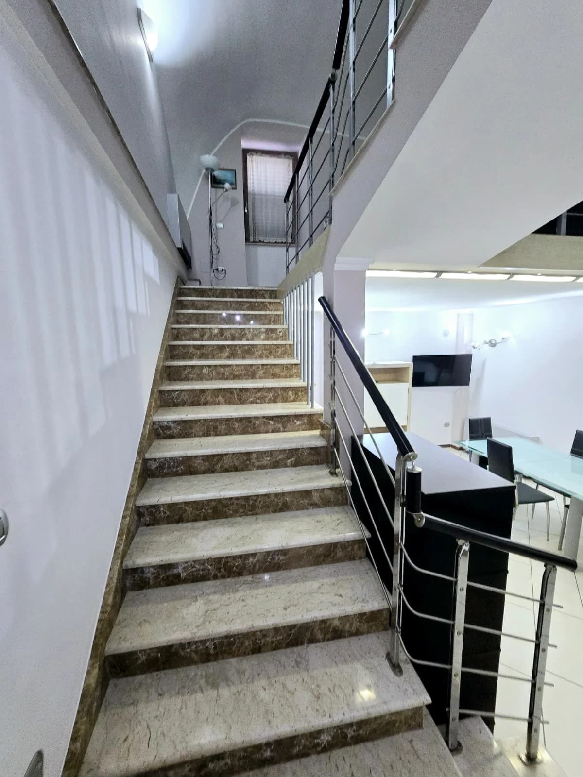 Duplex arredato in residence in Corso Trieste con Posto Auto - foto 11