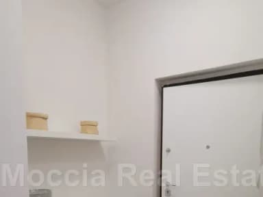 Ampio Moderno Bilocale Arredato in centro Via Ricciardi - foto 25