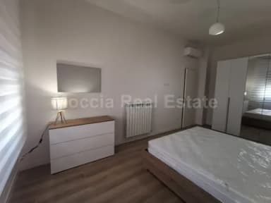 Ampio Moderno Bilocale Arredato in centro Via Ricciardi - foto 55