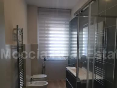 Ampio Moderno Bilocale Arredato in centro Via Ricciardi - foto 71