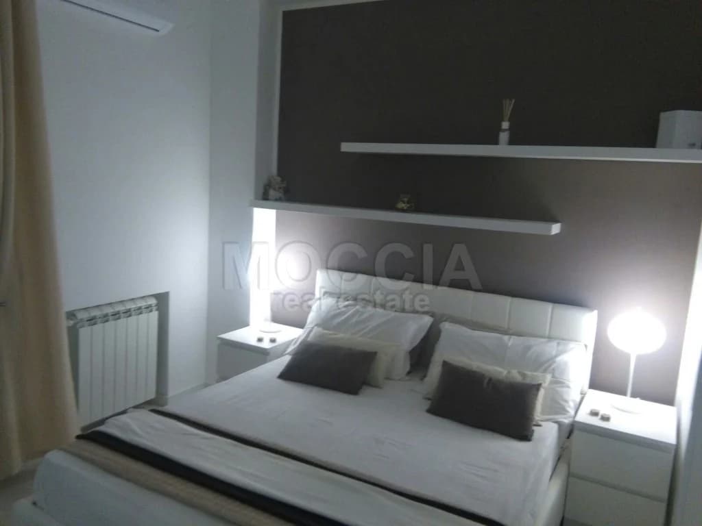Trilocale Ristrutturato Arredato Nuovo e Moderno in Centro via Ricciardi - foto 67