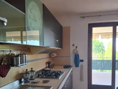 Ampio Luminoso Quadrilocale arredato Casolla in parco con piscina - foto 33