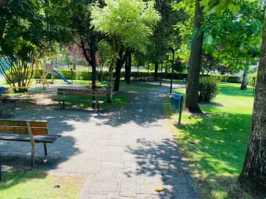 Ampio Luminoso Quadrilocale arredato Casolla in parco con piscina - foto 24