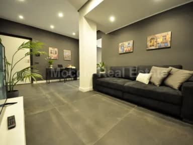 Ampio Trilocale Rifinito arredato Moderno in Residence zona Reggia - foto 10