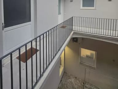 Ampio Bilocale Arredato nuovo e moderno centro Corso Trieste - foto 11