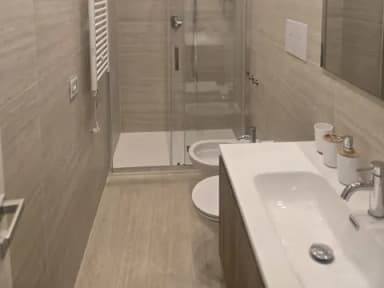 Ampio Bilocale Arredato nuovo e moderno centro Corso Trieste - foto 23
