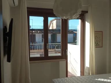 Bilocale Miniattico arredato centro citta' ristrutturato via caduti sul lavoro - foto 51