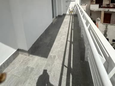 Rifinito Moderno Trilocale Arredato con Posto auto Nuova Costruzione - foto 13