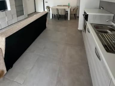 Rifinito Moderno Trilocale Arredato con Posto auto Nuova Costruzione - foto 31