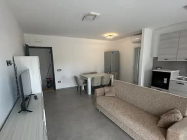 Rifinito Moderno Trilocale Arredato con Posto auto Nuova Costruzione - foto 35