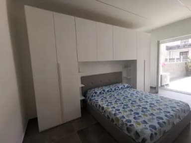 Moderno bilocale arredato nuova costruzione in zona acquaviva - foto 3