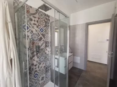 Moderno bilocale arredato nuova costruzione in zona acquaviva - foto 41