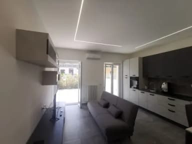 Moderno bilocale arredato nuova costruzione in zona acquaviva - foto 47