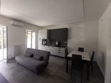 Moderno bilocale arredato nuova costruzione in zona acquaviva - foto 57