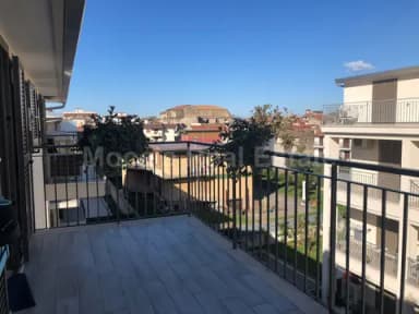 Bilocale arredato nuova costruzione in parco zona nord casagiove - foto 1