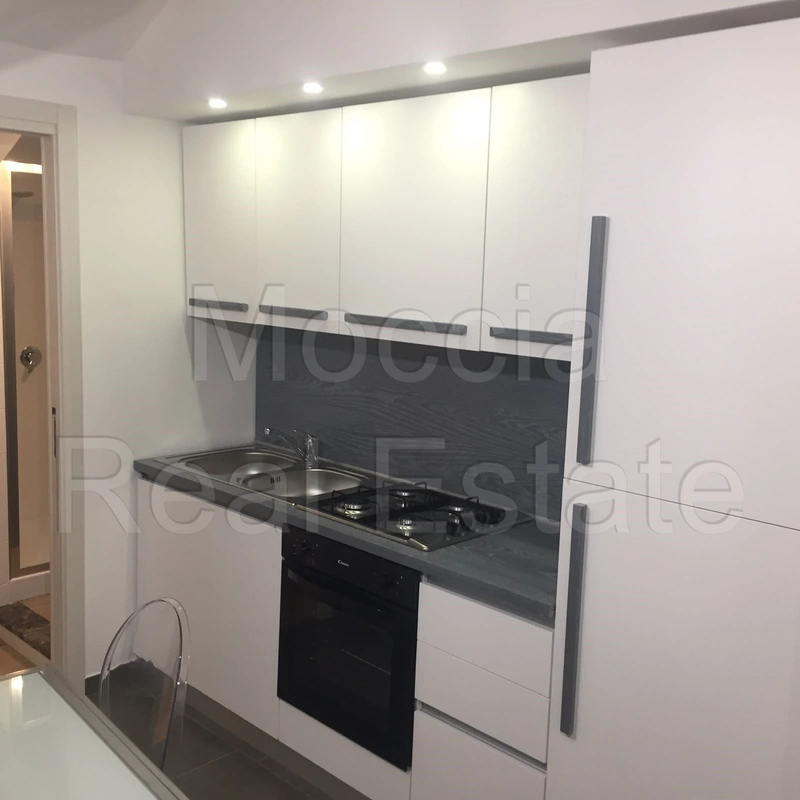 MiniAttico Bilocale Arredato nuovo in zona nord - foto 11