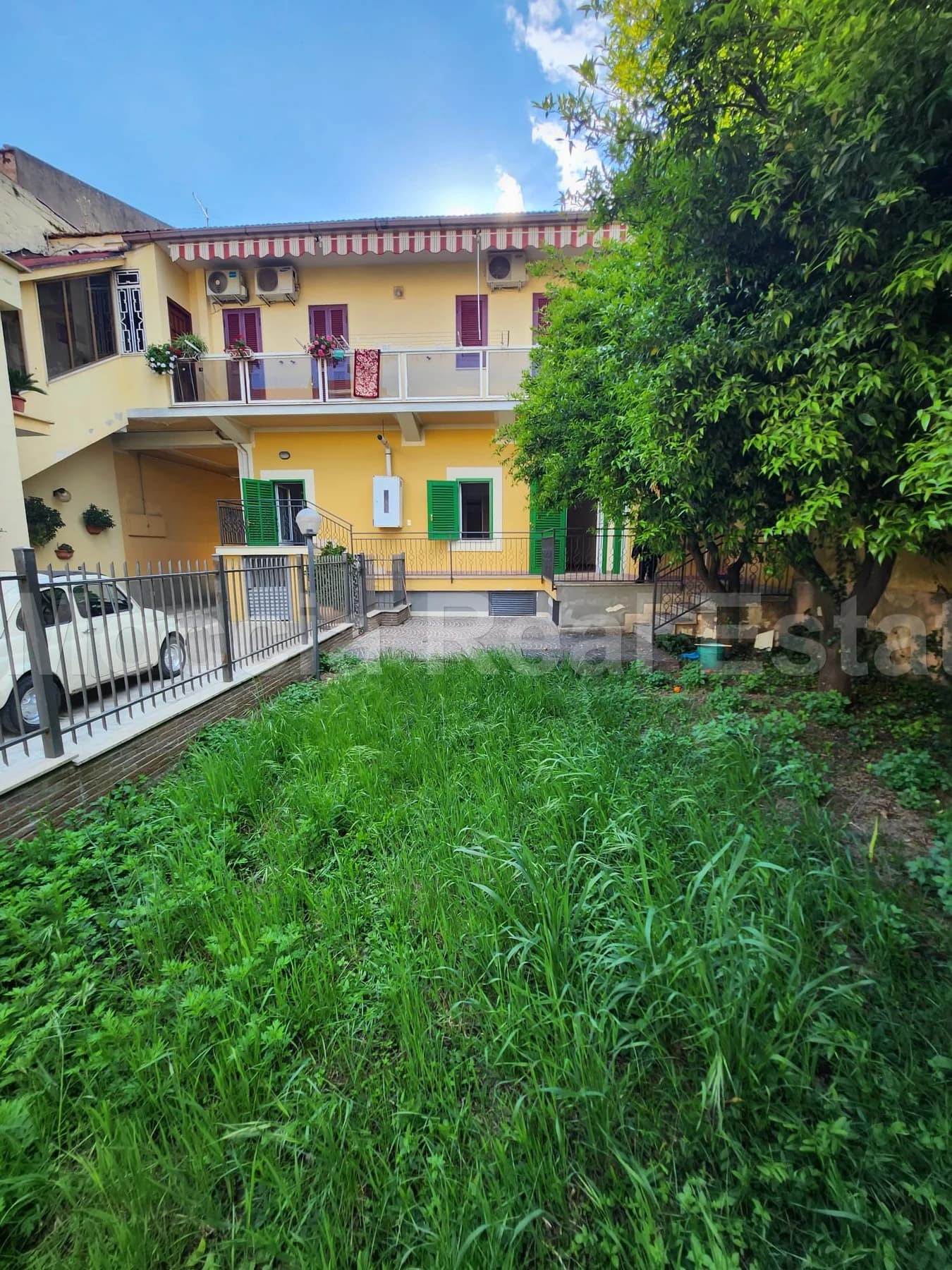 Trilocale uso Abitazione con Giardino e Terrazzo zona nord - foto 1