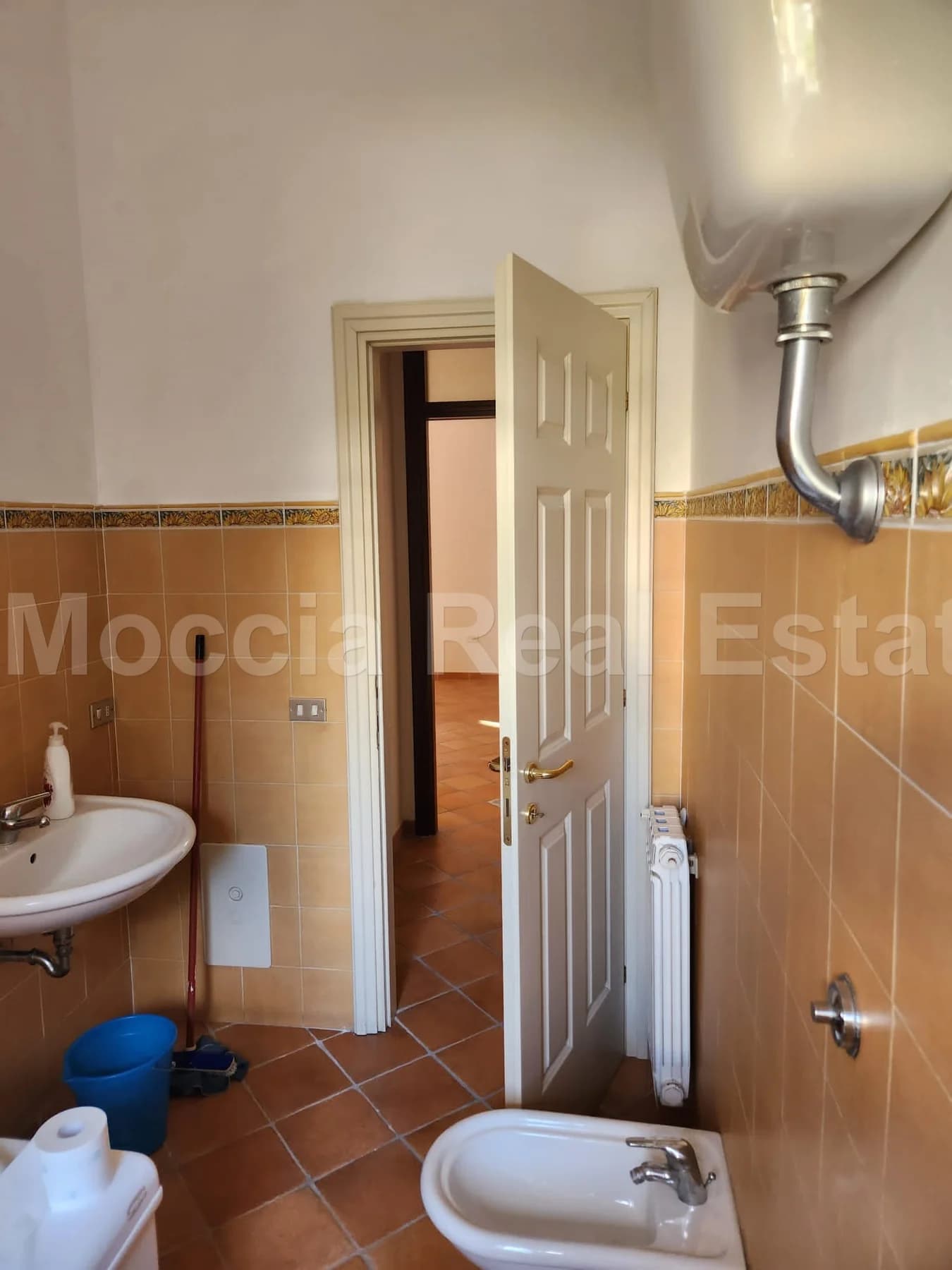 Trilocale uso Abitazione con Giardino e Terrazzo zona nord - foto 7