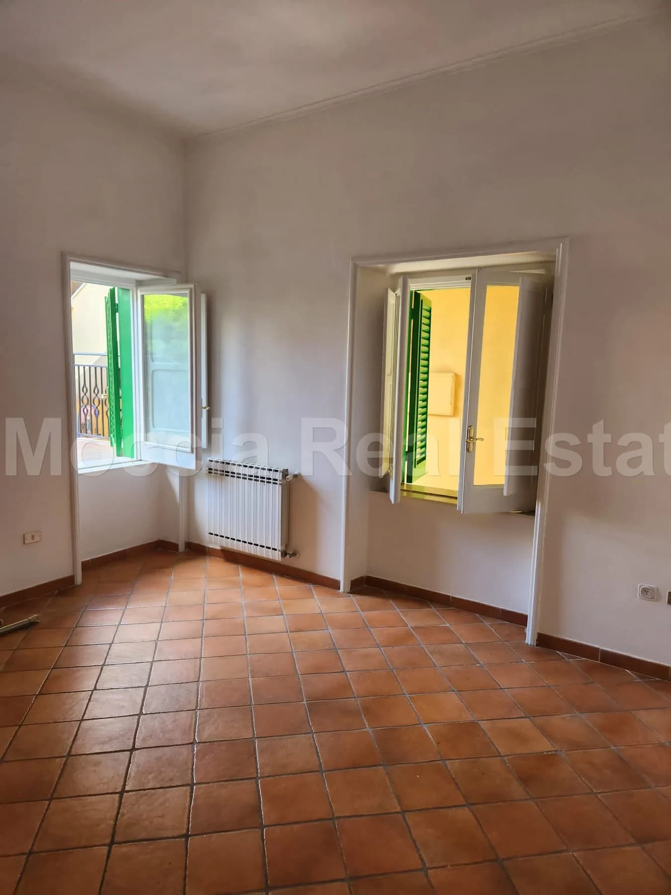 Trilocale uso Abitazione con Giardino e Terrazzo zona nord - foto 11