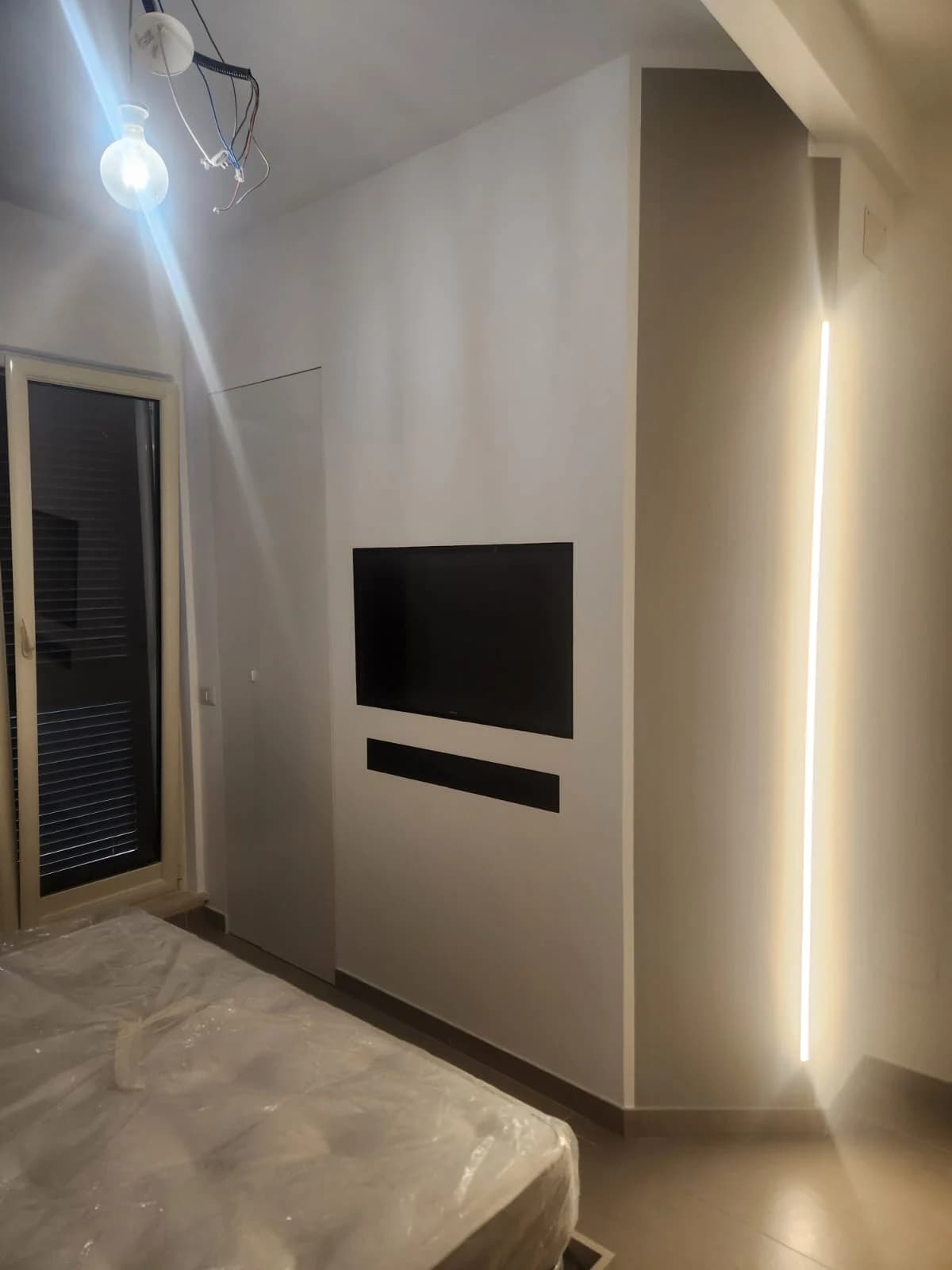 Bilocale Attico Arredato con Terrazzo e Posto Auto in Residence - foto 25