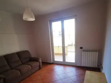Ampio Trilocale Arredato con posto auto coperto zona centro - foto 39