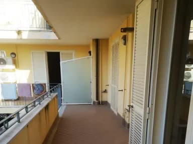 Ampio Trilocale Arredato con posto auto coperto zona centro - foto 28