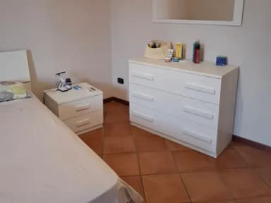 Ampio Trilocale Arredato con posto auto coperto zona centro - foto 27