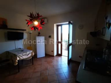 Bilocale Arredato in Corte zona Casola - foto 7